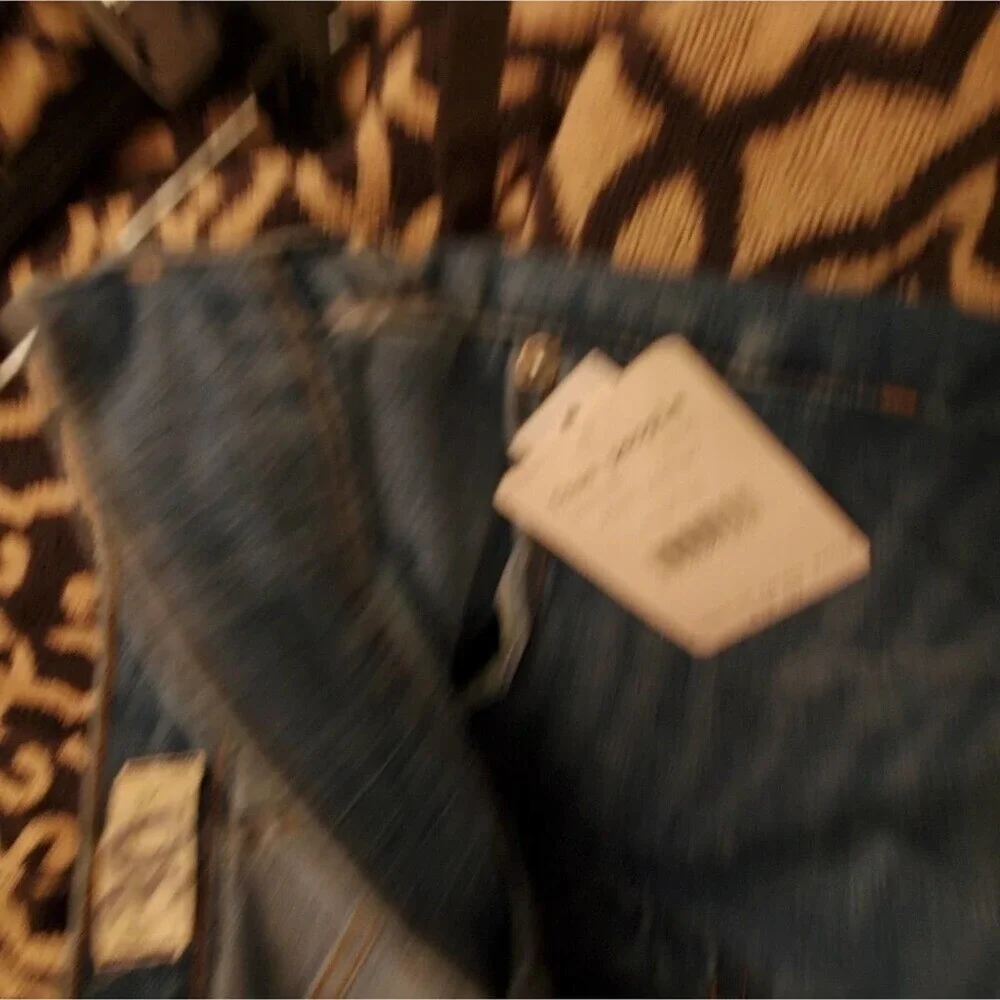 Free People light wash distressed diagonal raw‎ hem jeans size 30 new!!!
